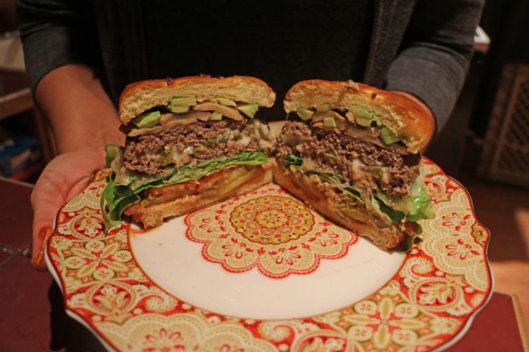 Jalapeno-Stuffed Bear Burger